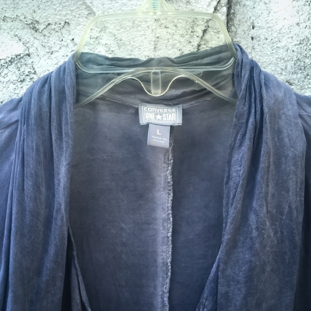 Elegant Draped Gray Converse Top - Picture 2 of 3